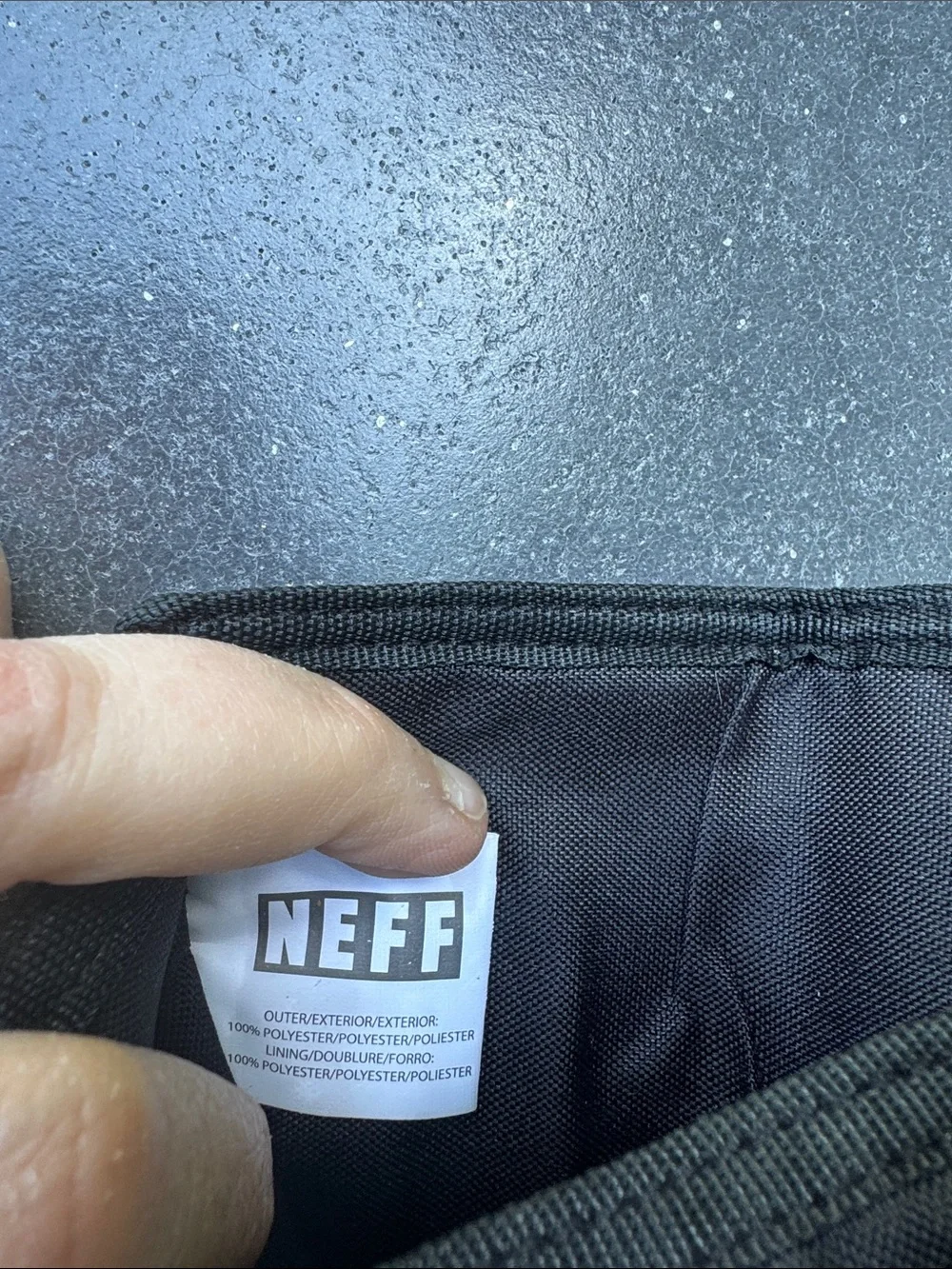 NWOT NEFF black background with tropical theme trifold wallet. Zipper pocket.